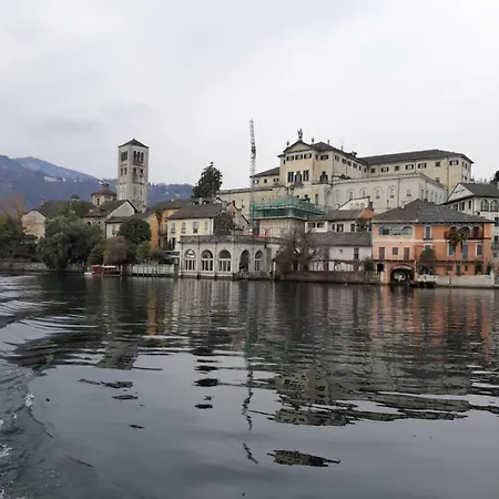 Apartament Vizz'house Nebbiuno